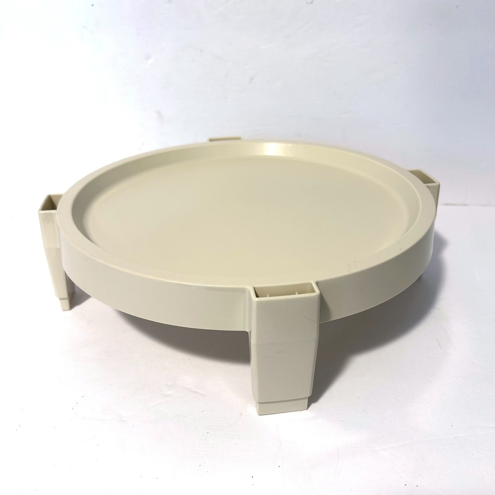 Vintage Tupperware Cake Taker Pedestal Stand 1866-2 Almond Beige Collectors